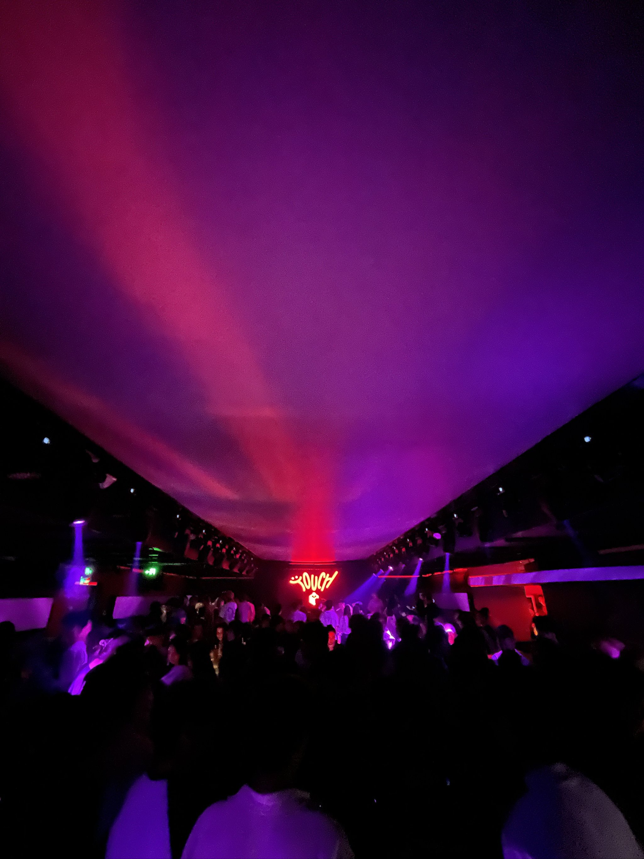 莱芜商务ktv低端场，独特氛围体验-钢城区KTV团购